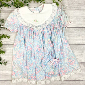 VNT Hugs & Kisses Toddler Girls Floral Smock Dress with matching Purse 4